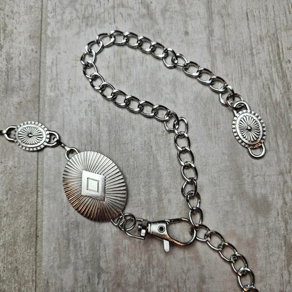 Geomertric Boho Antique-Silver Statement Belt - Picture 7 of 8